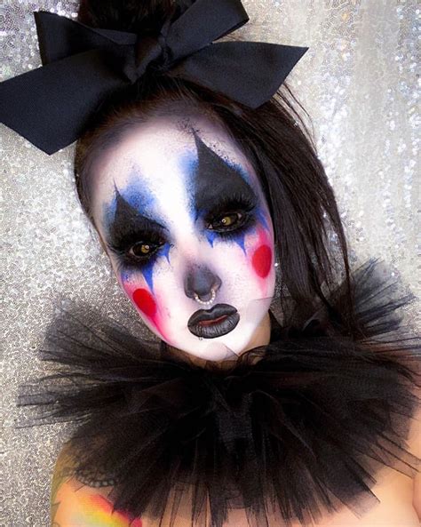 scary makeup clown